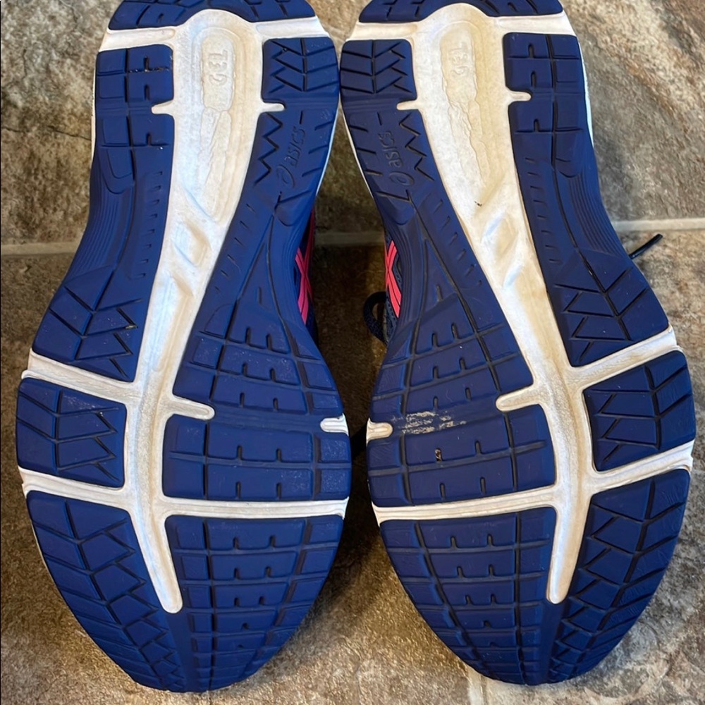 Womens ASICS - Picture 3 of 3